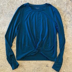 Athleta Women’s Essence Twist Long Sleeve - Size L